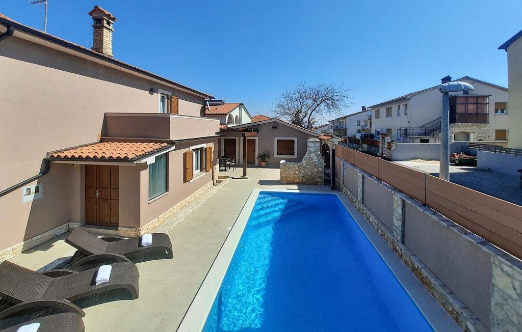 Feriehuse - Pula , Kroatien - CLS434 8