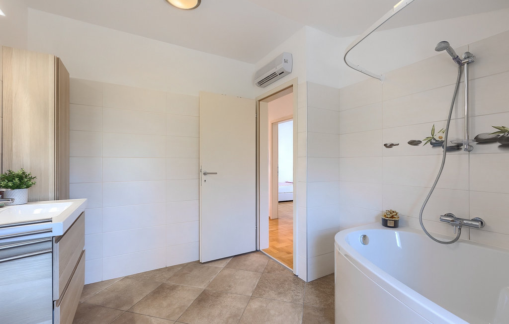 Ferienhaus - Visnjan , Kroatien - CLS601 43