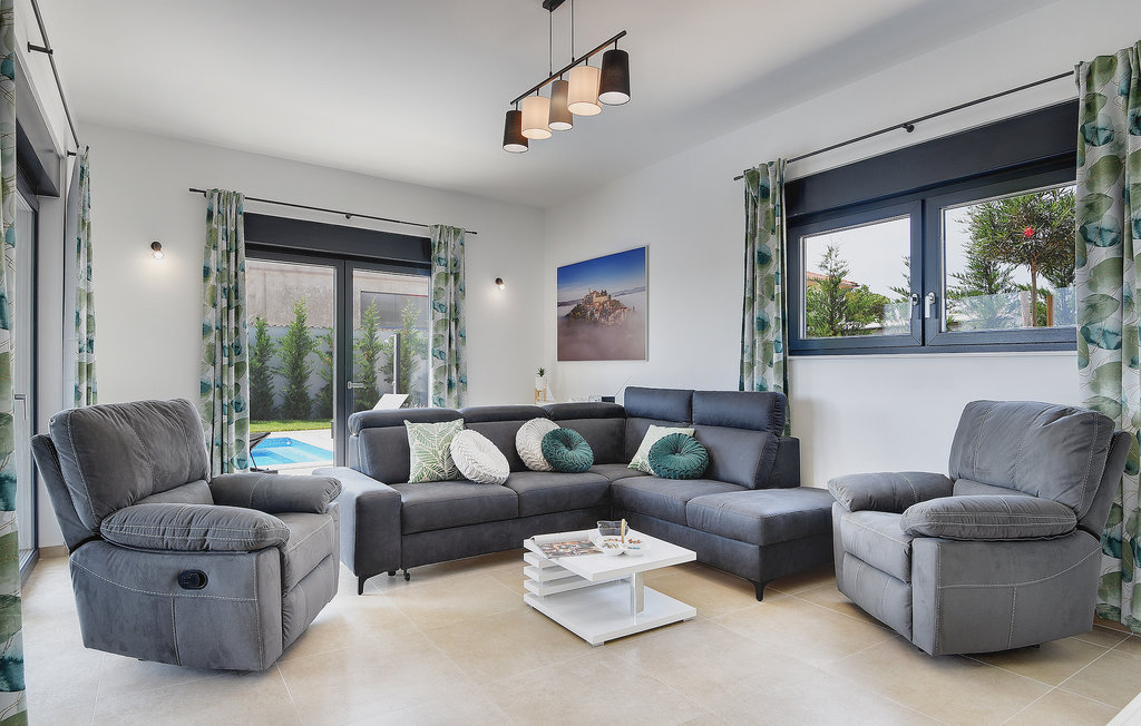 Feriehuse - Pula , Kroatien - CLS495 16