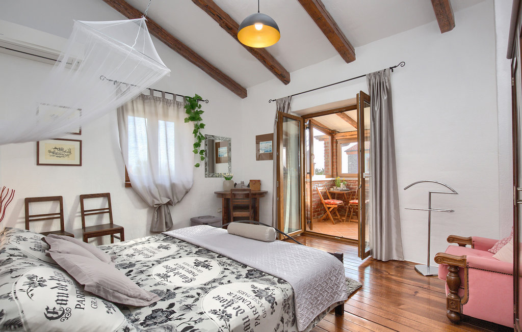 Feriehuse - Pula , Kroatien - CLS625 6