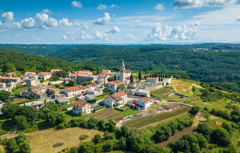 Semesterhus - Tinjan - Kringa , Kroatien - CLS638 44