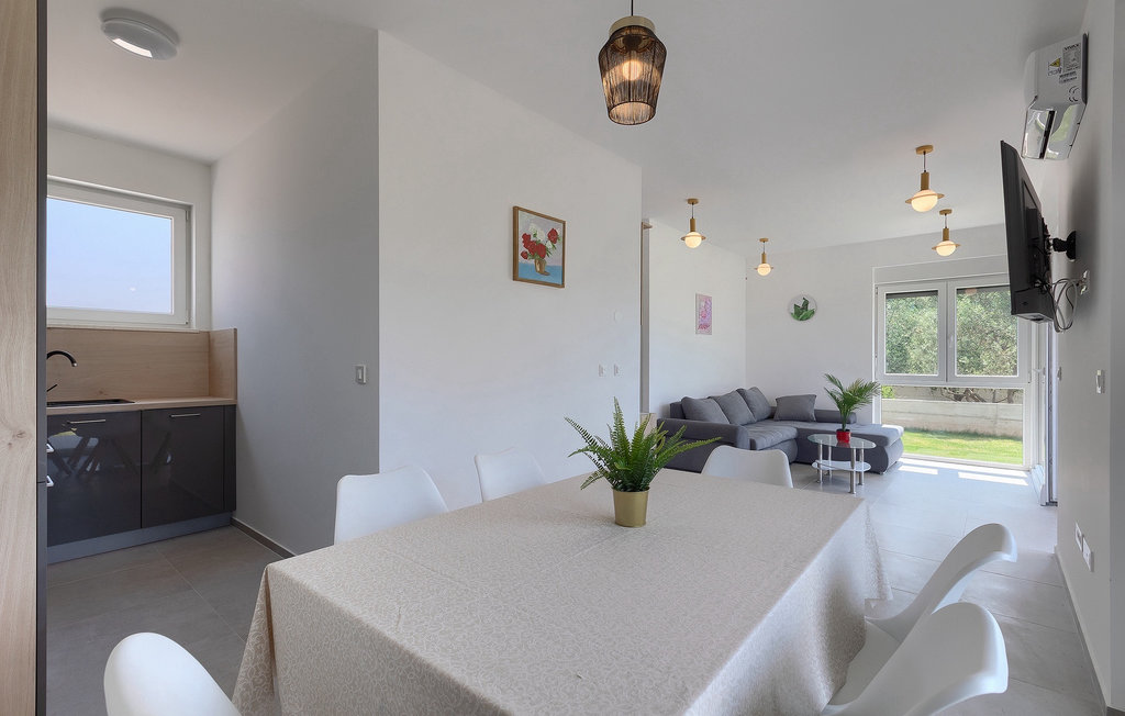 Semesterhus - Pula , Kroatien - CLS646 34