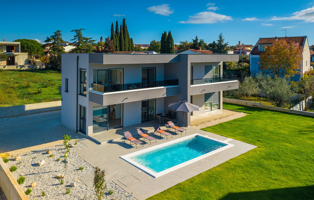 Semesterhus - Pula , Kroatien - CLS646 12