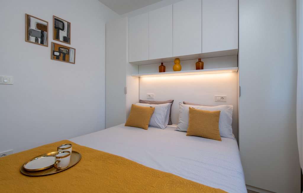 Feriehus - Pula , Kroatia - CLS656 46