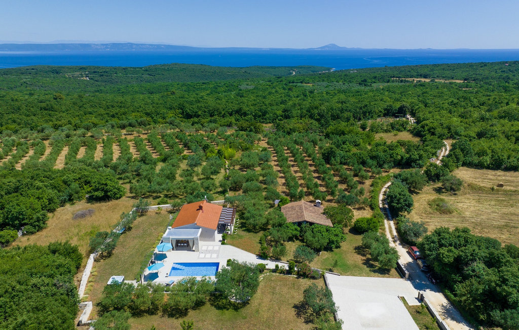 Feriehus - Pula , Kroatia - CLS656 20