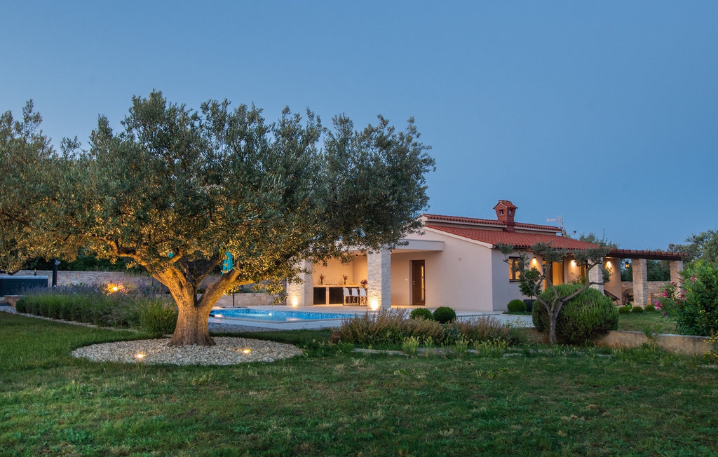 Feriehus - Pula , Kroatia - CLS656 23