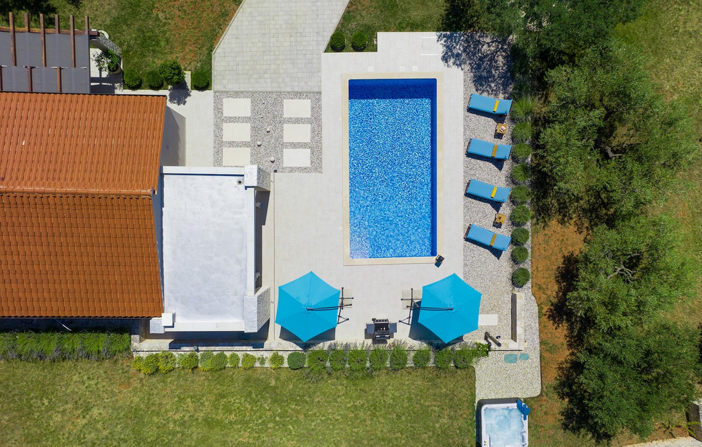 Feriehus - Pula , Kroatia - CLS656 19