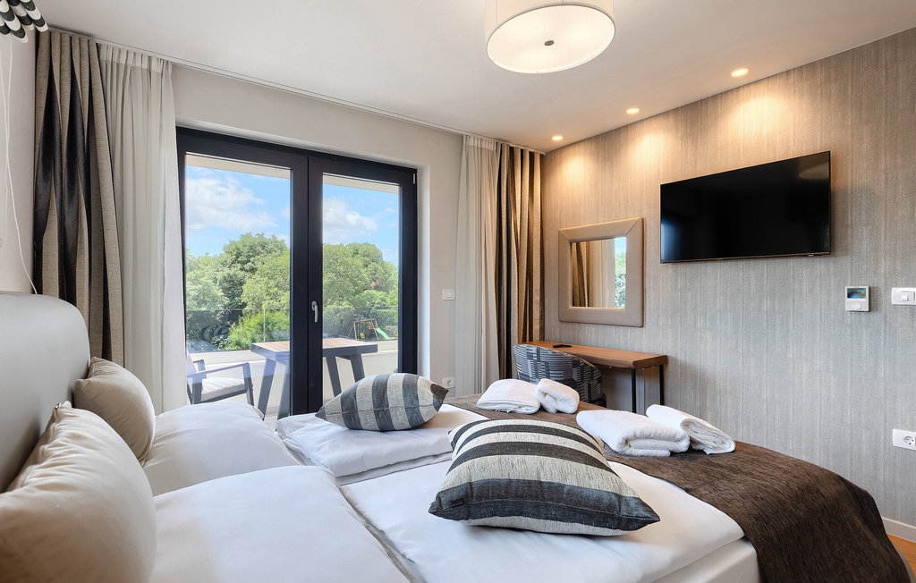 Feriehuse - Pula , Kroatien - CLS666 45