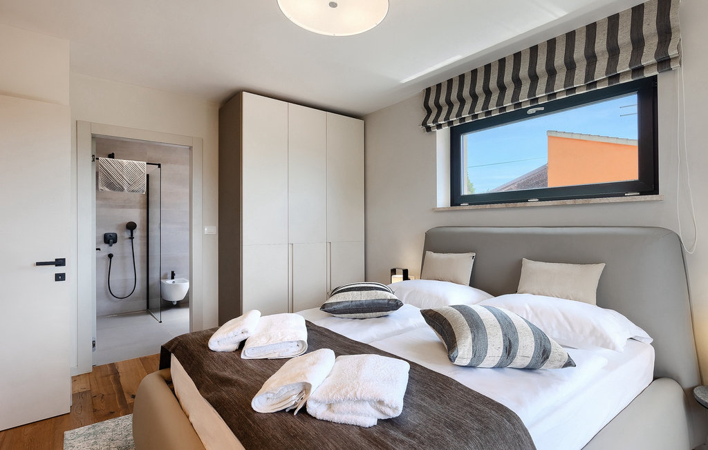 Feriehuse - Pula , Kroatien - CLS666 47