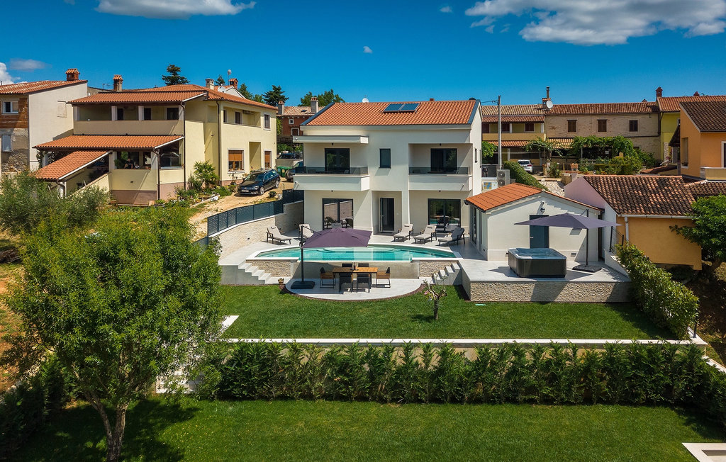 Feriehuse - Pula , Kroatien - CLS666 18