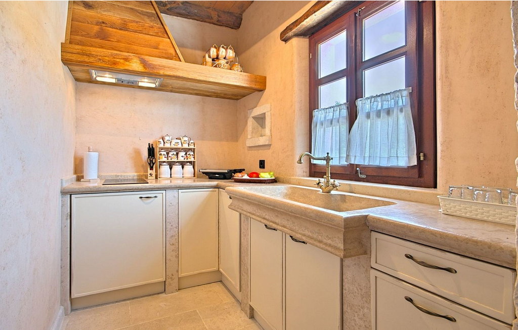 Semesterhus - Sv. Petar u Sumi , Kroatien - CLS813 29