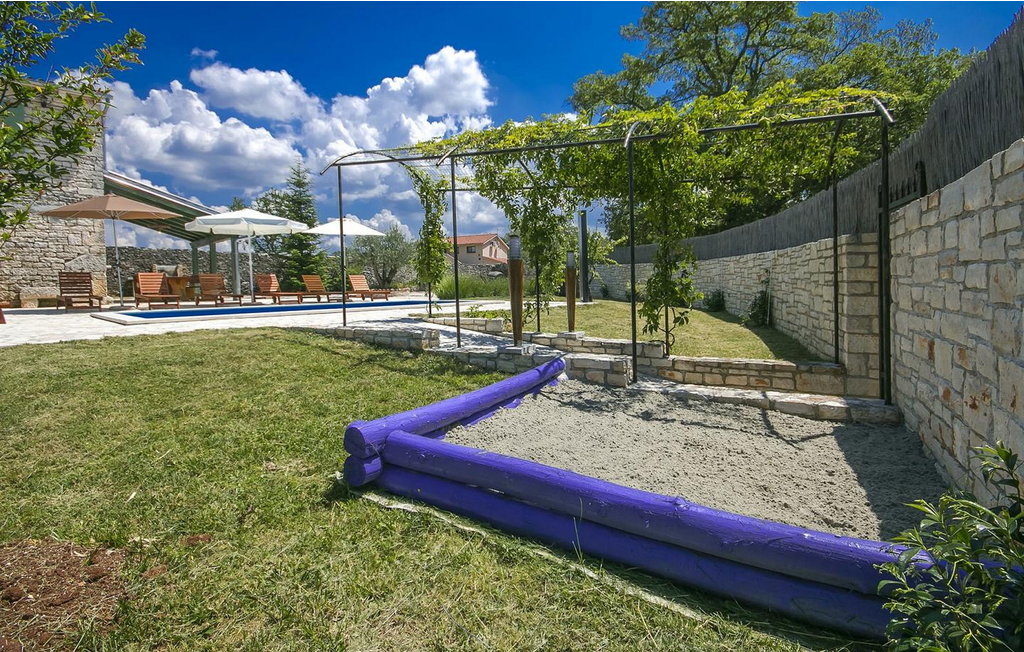 Ferienhaus - Tinjan , Kroatien - CLS843 15