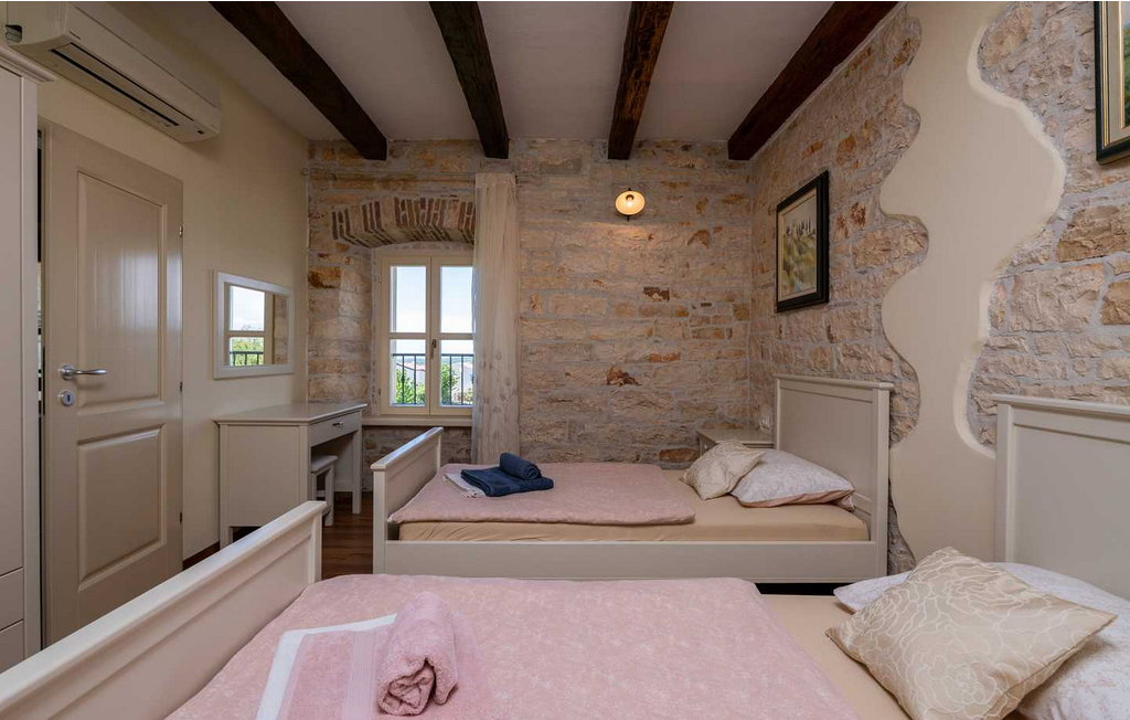 Ferienhaus - Visnjan , Kroatien - CLS876 32