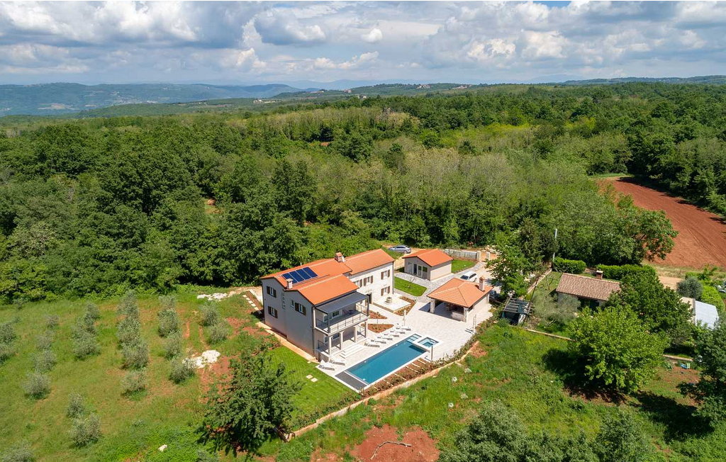 Semesterhus - Visnjan-Kastelir-Labinci , Kroatien - CLS965 17