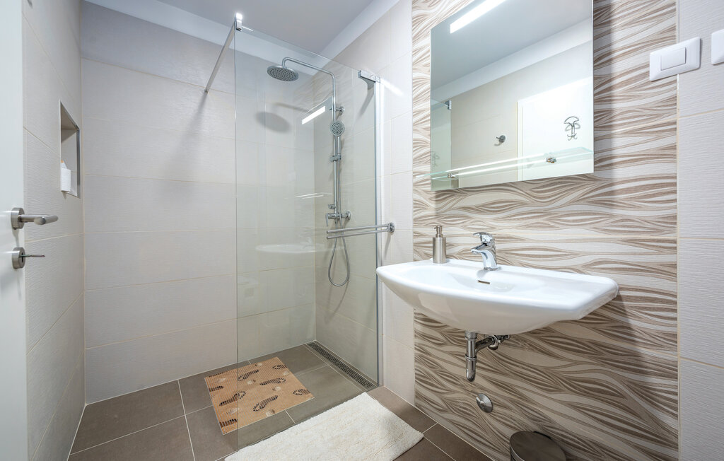 Ferienhaus - Tinjan , Kroatien - CLS310 52