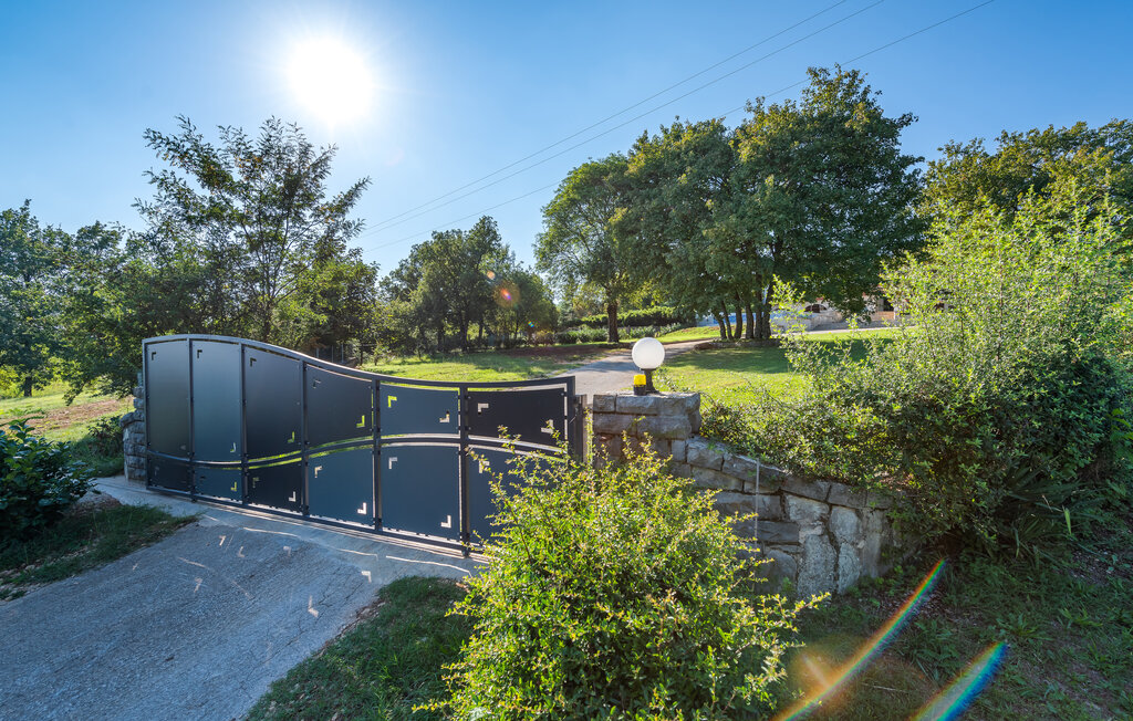 Ferienhaus - Tinjan , Kroatien - CLS310 25