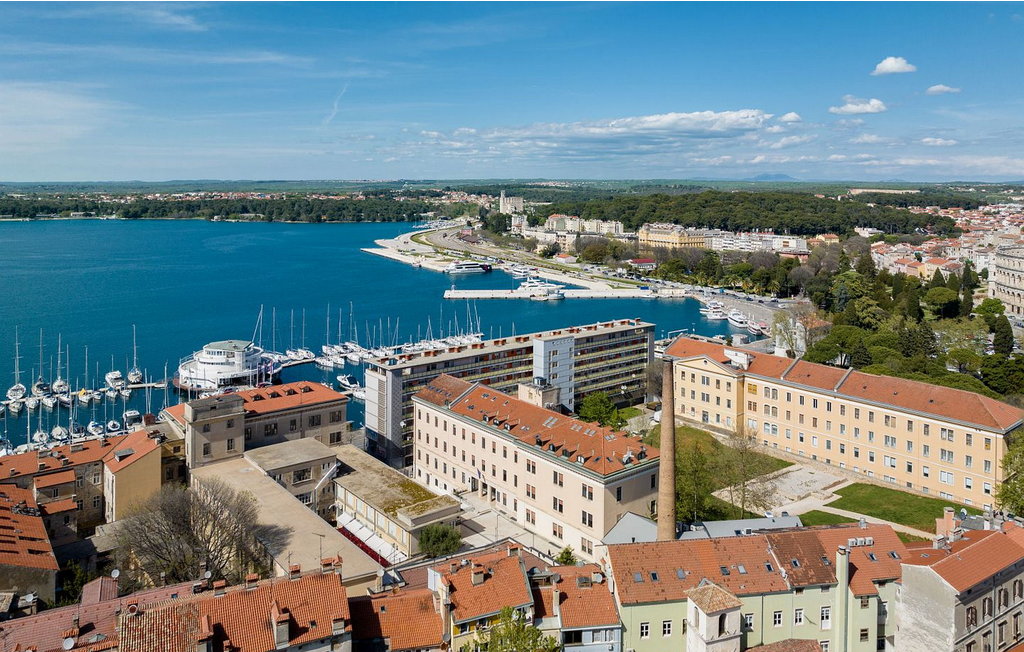 
Holiday rental - Pula , Croatia - CLT200 22