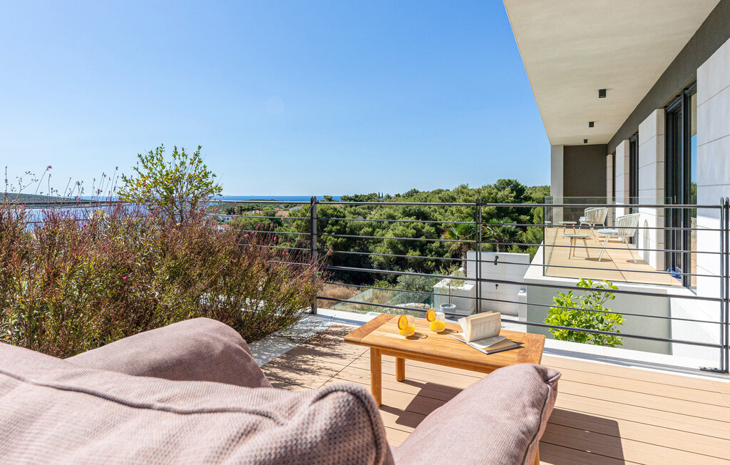 Semesterhus - Vis , Kroatien - CSC498 3