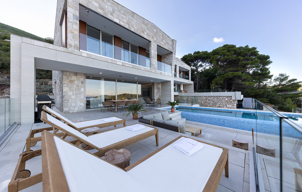 Feriehuse - Vis , Kroatien - CSC238 2