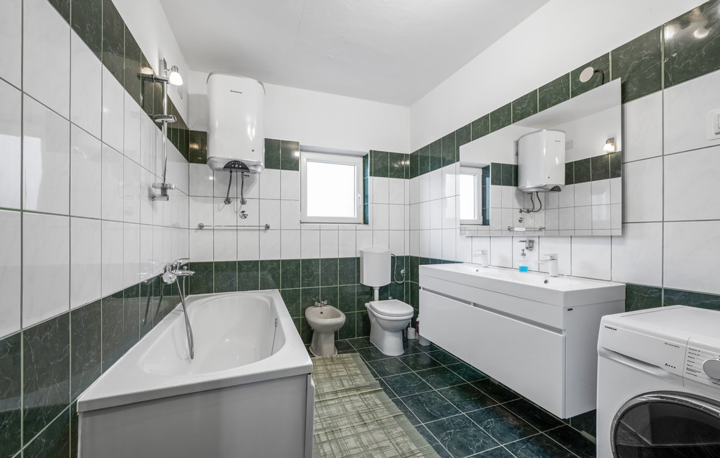 
Holiday rental - Sibenik - Grebastica , Croatia - CSV031 16