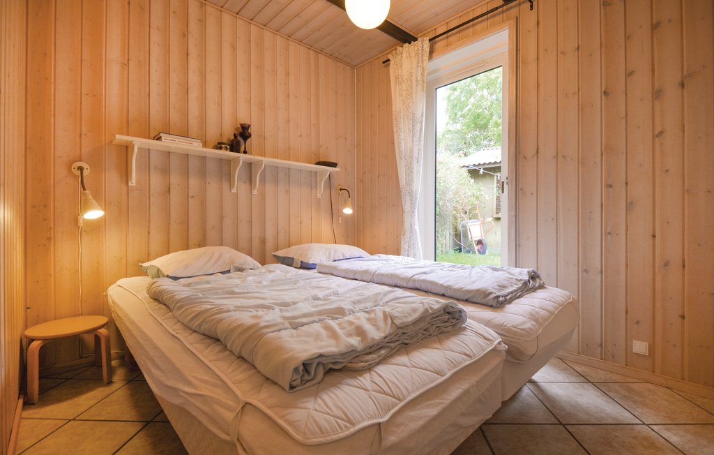 Feriehuse - Øer Strand , Danmark - D04136 6