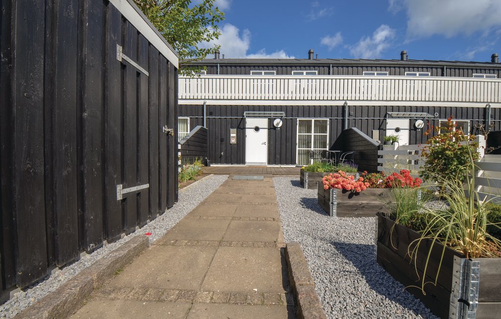 Feriehuse - Øer Strand , Danmark - D04327 7