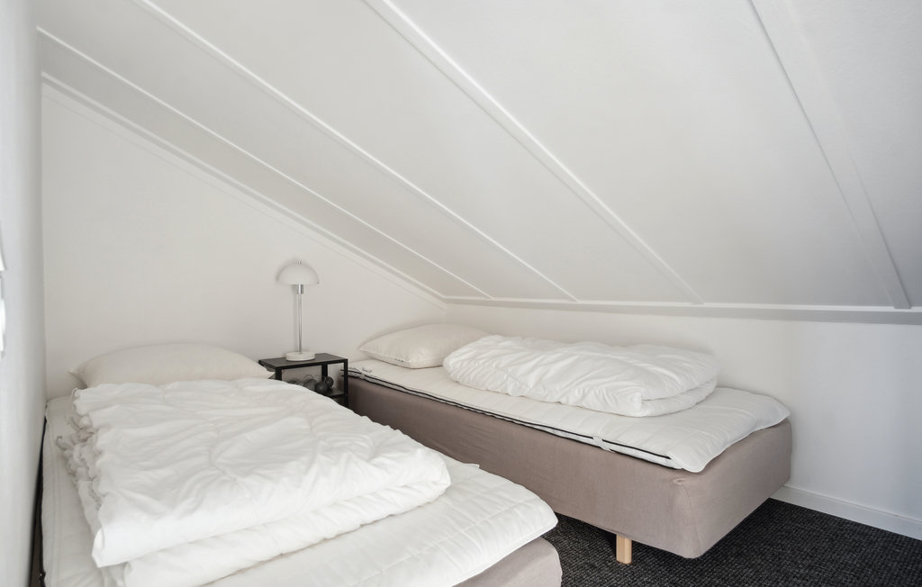 Feriehuse - Øer Strand , Danmark - D04729 21