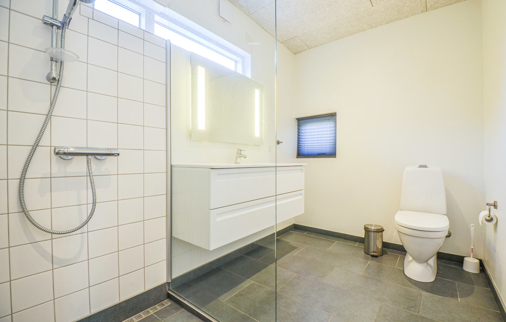 Feriehuse - Øer Strand , Danmark - D04080 19