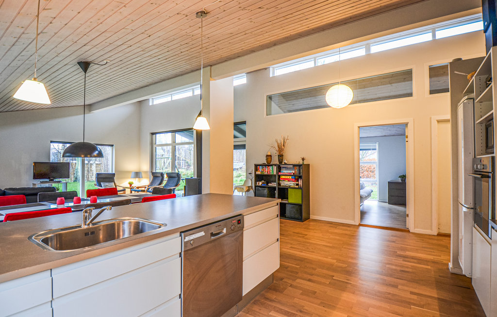 Feriehuse - Øer Strand , Danmark - D04268 11