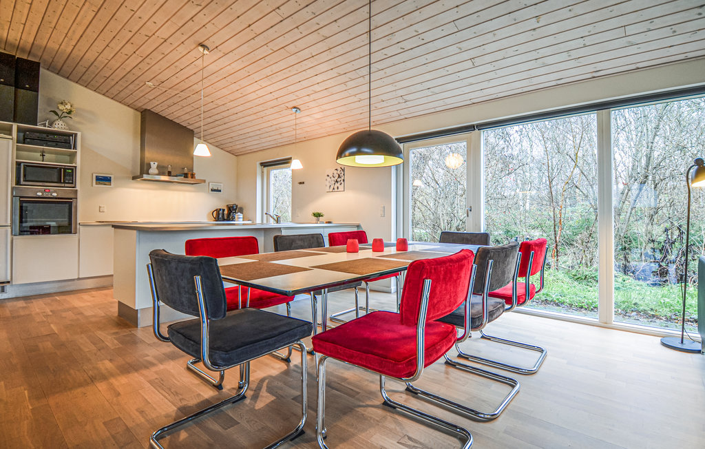 Feriehuse - Øer Strand , Danmark - D04268 3