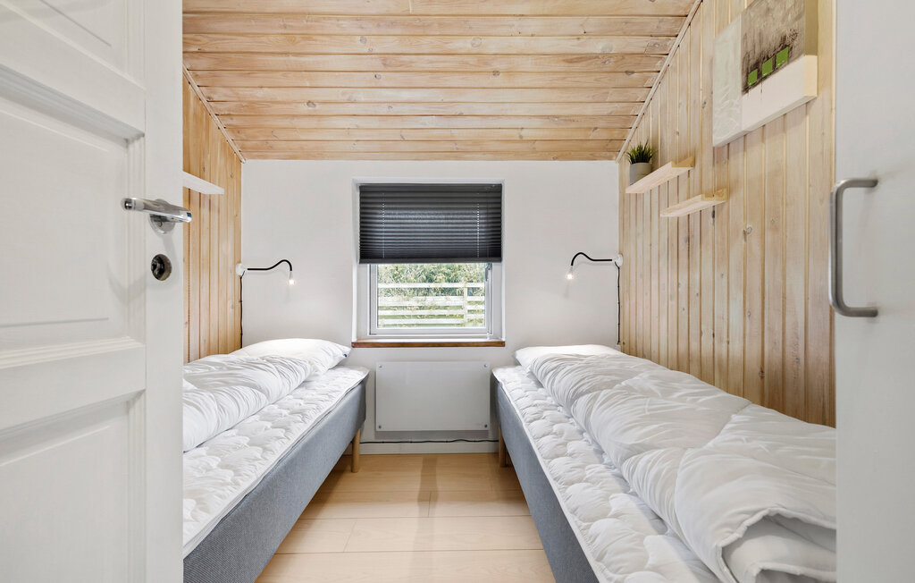 Feriehuse - Øer Strand , Danmark - D04014 13