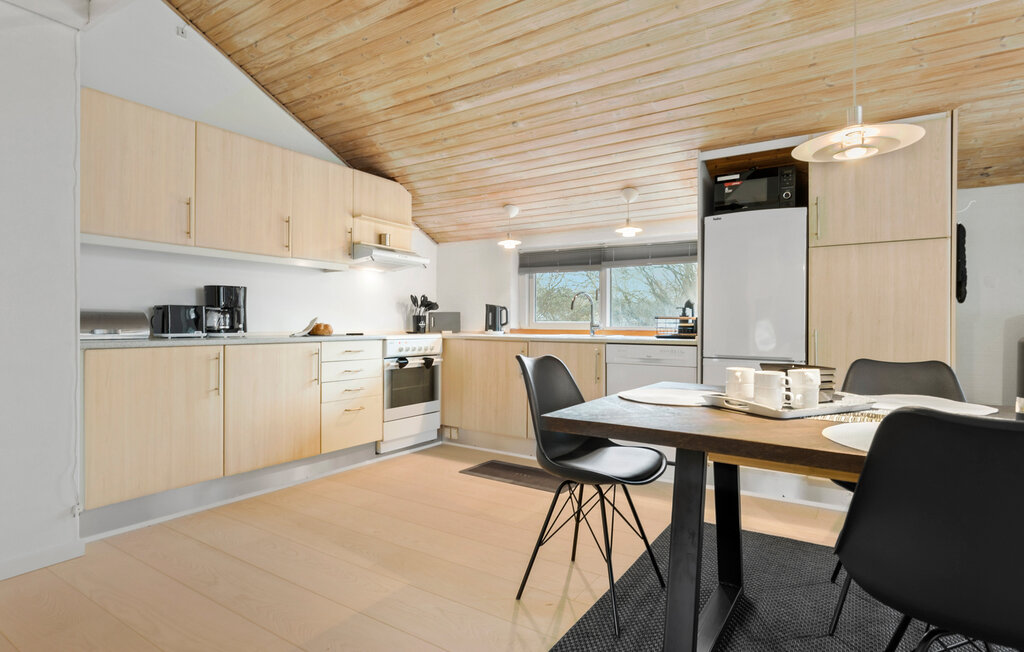 Feriehuse - Øer Strand , Danmark - D04014 6