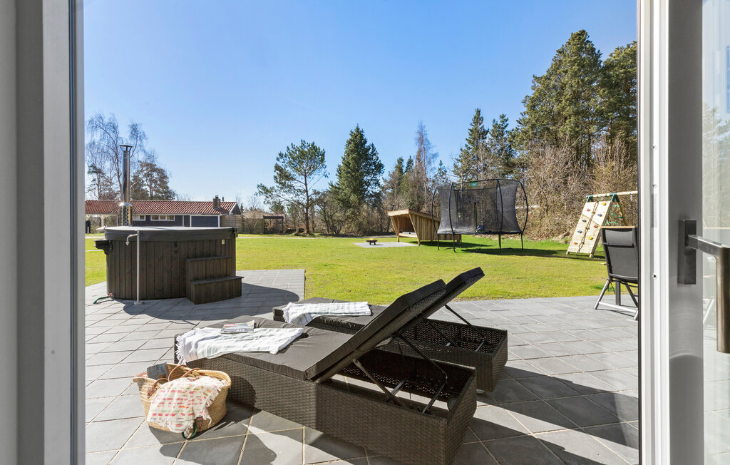 Feriehuse - Øer Strand , Danmark - D04209 12