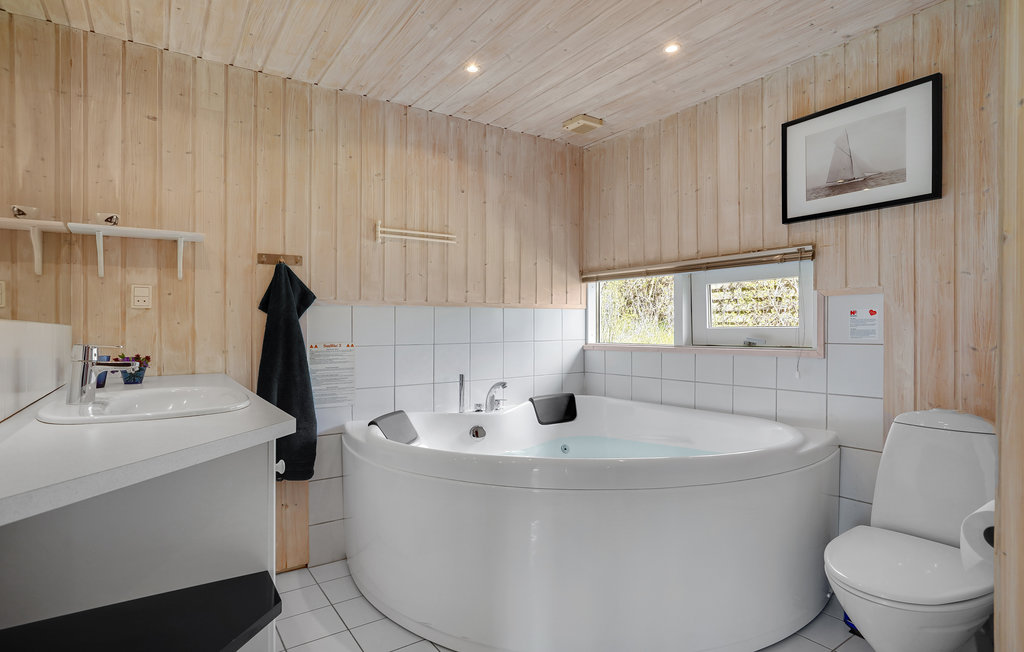 Feriehus - Femmøller Strand , Danmark - D17750 6