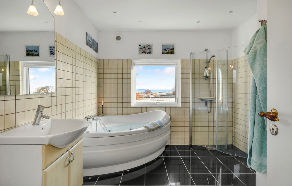 Feriehuse - Esby Strand , Danmark - D28006 21