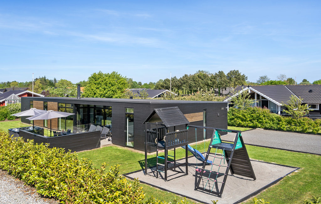 Feriehuse - Pøt Strandby , Danmark - D3035 1