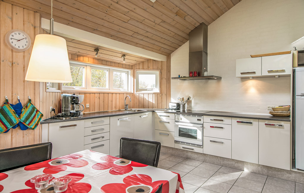 Semesterhus - Helberskov Strand , Danmark - D6069 16