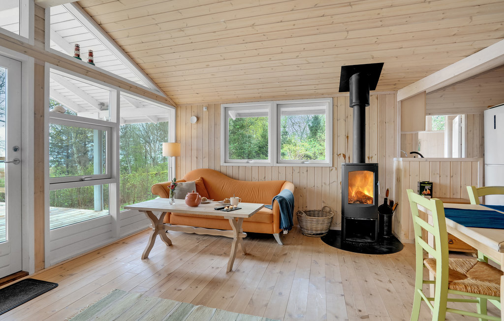 Semesterhus - Øster Hurup Strand , Danmark - D61017 4