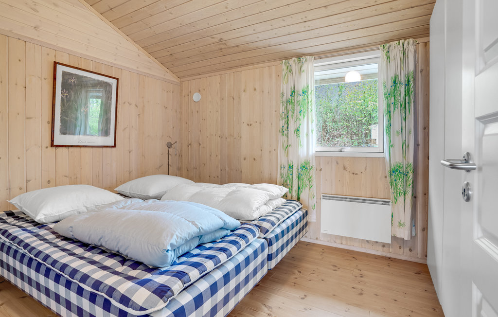 Semesterhus - Øster Hurup Strand , Danmark - D61017 21