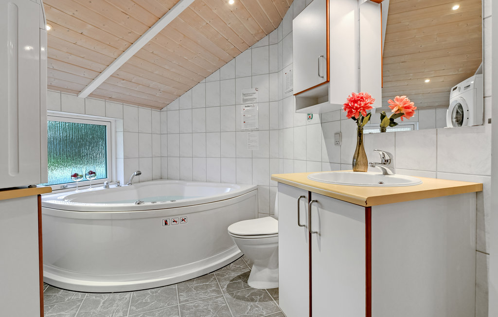 Feriehuse - Øster Hurup Strand , Danmark - D6126 7