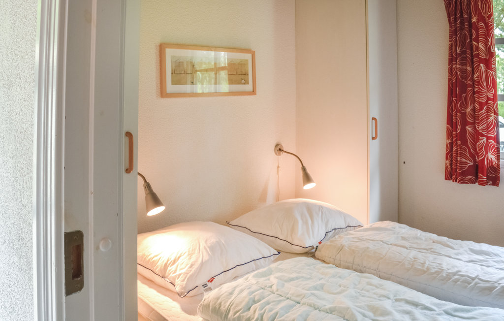 Semesterhus - Helberskov Strand , Danmark - D6333 10