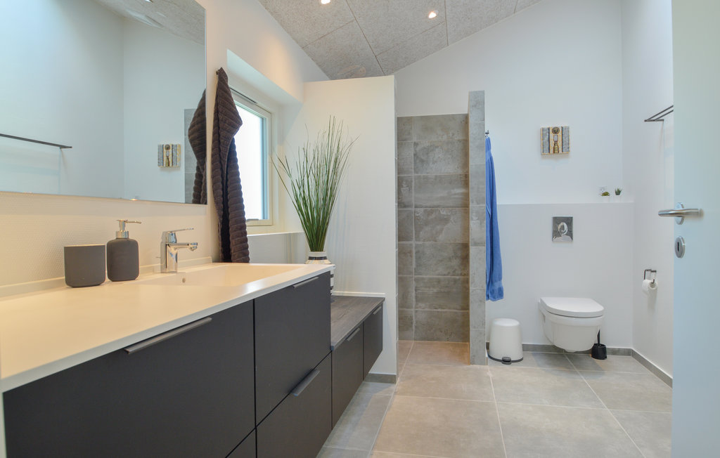 Feriehuse - Øster Hurup Strand , Danmark - D6447 18