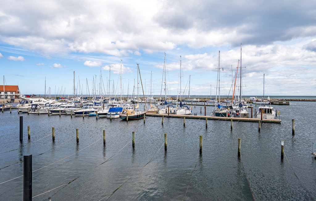 Husbåd - Grenå Strand , Danmark - D70112 17