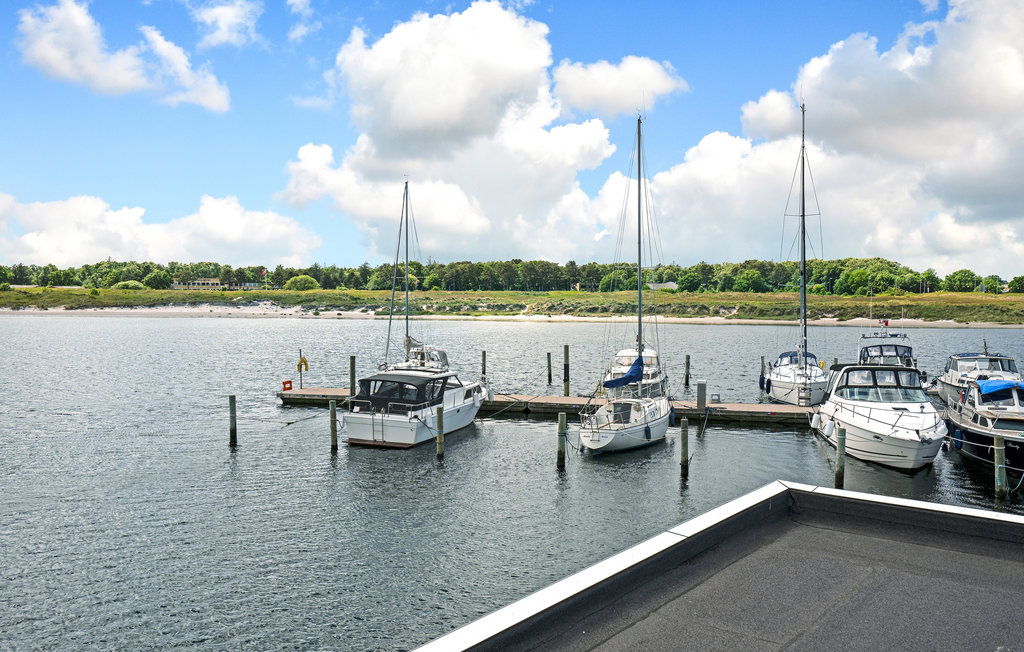 Husbåd - Grenå Strand , Danmark - D70112 16