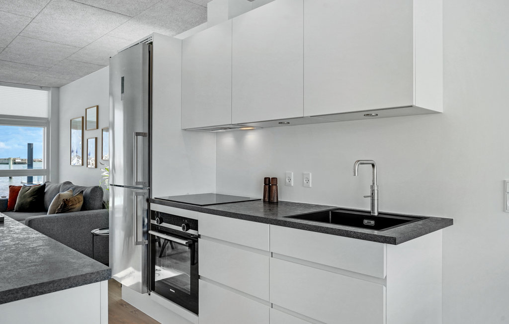 Husbåd - Grenå Strand , Danmark - D70112 6