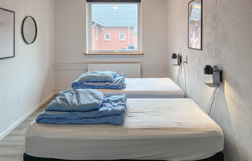 Feriehuse - Nr. Lyngby , Danmark - D7010 37