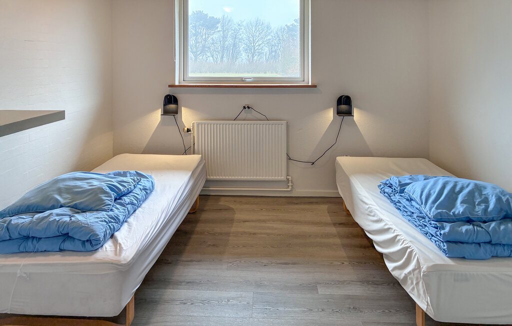 Feriehuse - Nr. Lyngby , Danmark - D7010 45
