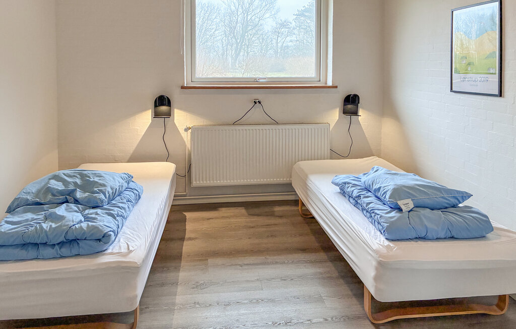 Feriehuse - Nr. Lyngby , Danmark - D7010 39