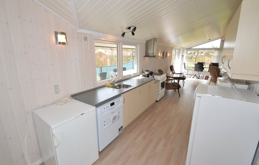 Feriehuse - Nr. Lyngby Strand , Danmark - D7109 12