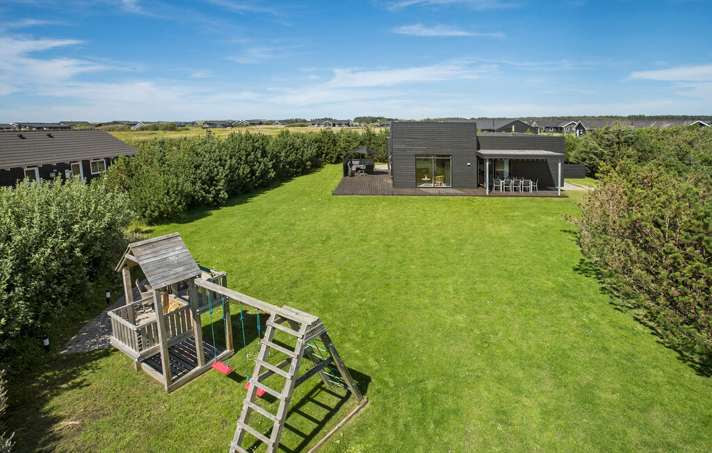 Feriehuse - Nr. Lyngby Strand , Danmark - D7115 10